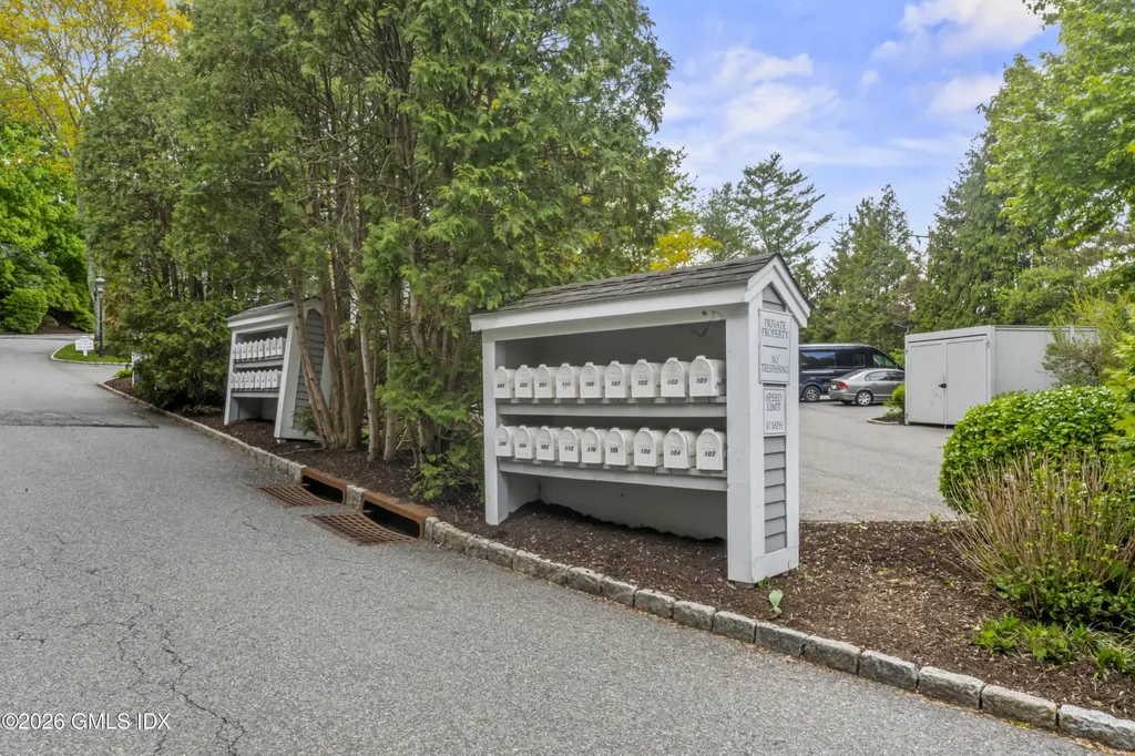 351 Pemberwick Road Greenwich CT 06831