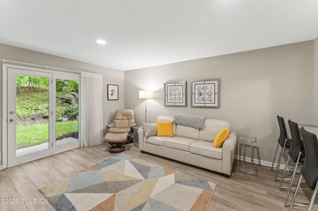 351 Pemberwick Road Greenwich CT 06831
