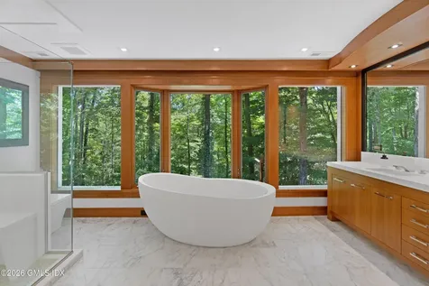 386 Taconic Road Greenwich CT 06831