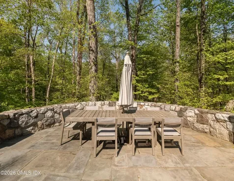 386 Taconic Road Greenwich CT 06831