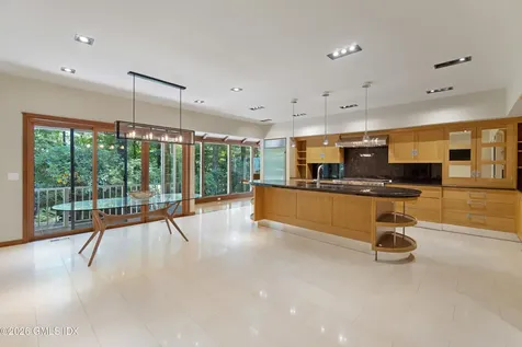 386 Taconic Road Greenwich CT 06831