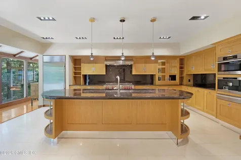 386 Taconic Road Greenwich CT 06831