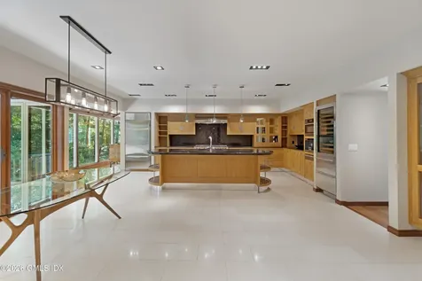 386 Taconic Road Greenwich CT 06831