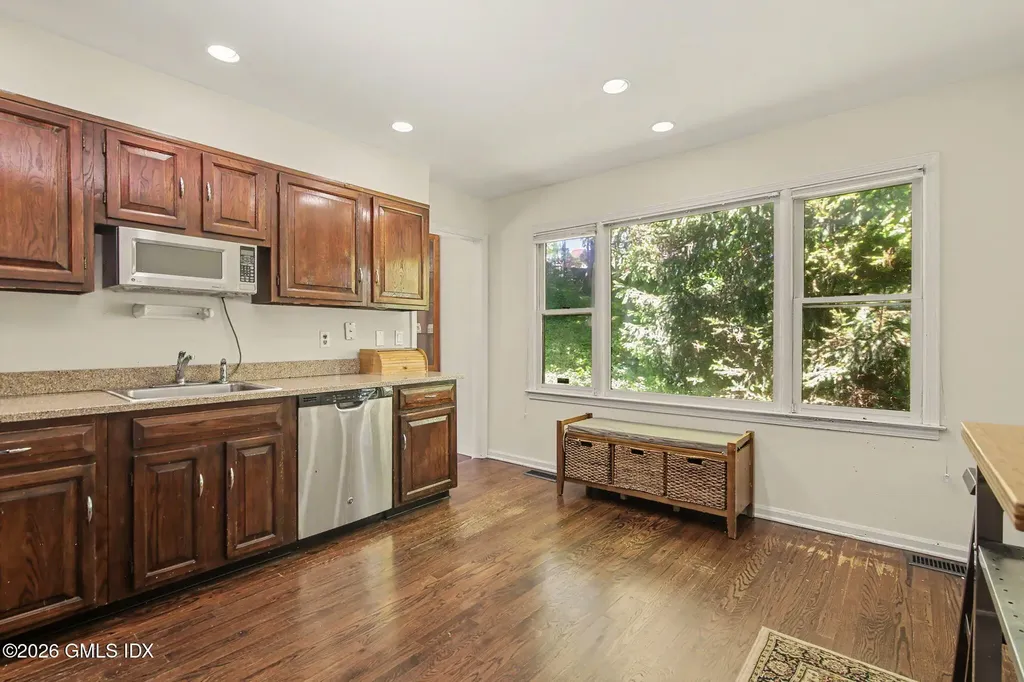 15A Hickory Drive Greenwich CT 06831