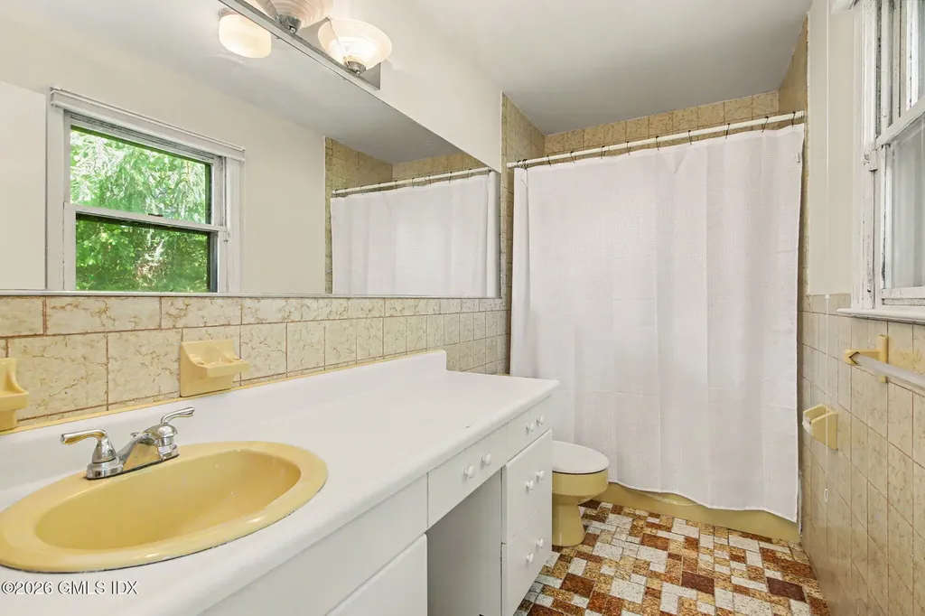 15A Hickory Drive Greenwich CT 06831