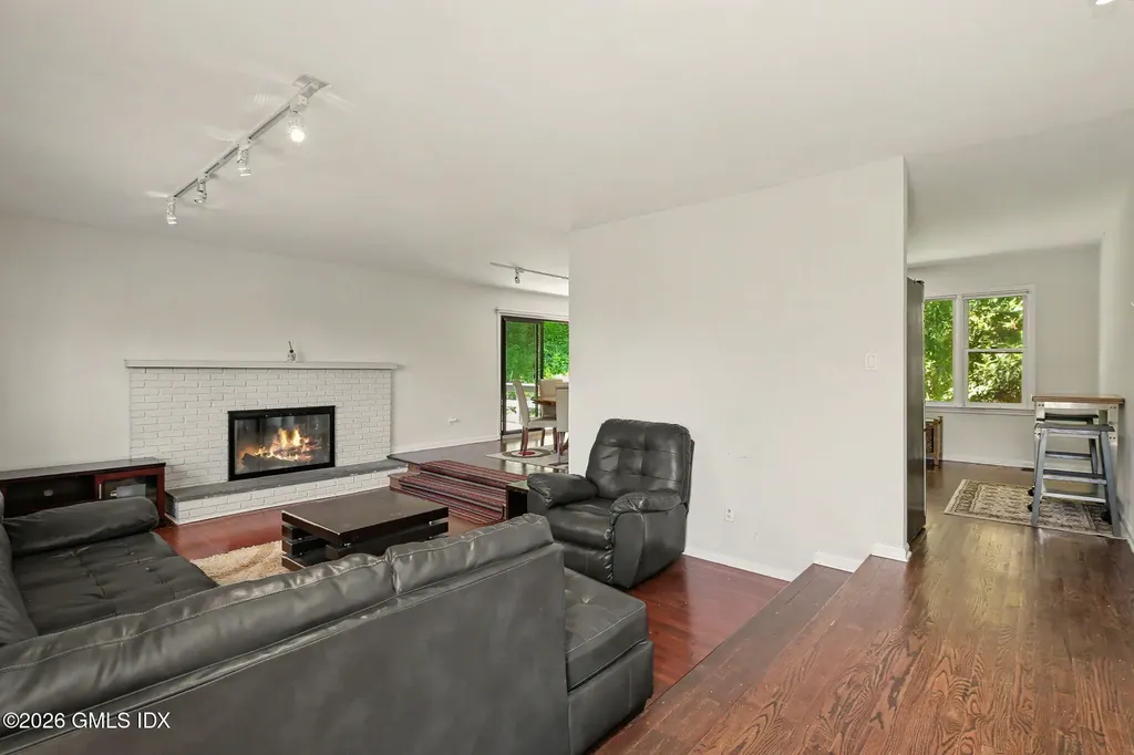 15A Hickory Drive Greenwich CT 06831