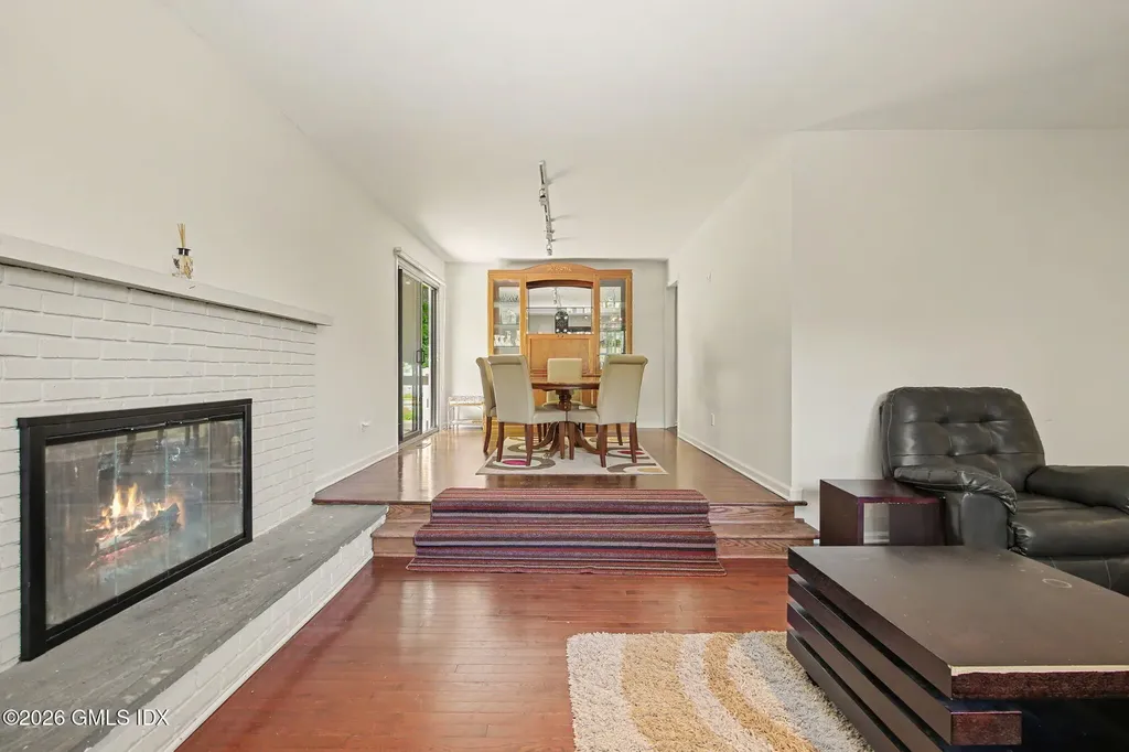 15A Hickory Drive Greenwich CT 06831