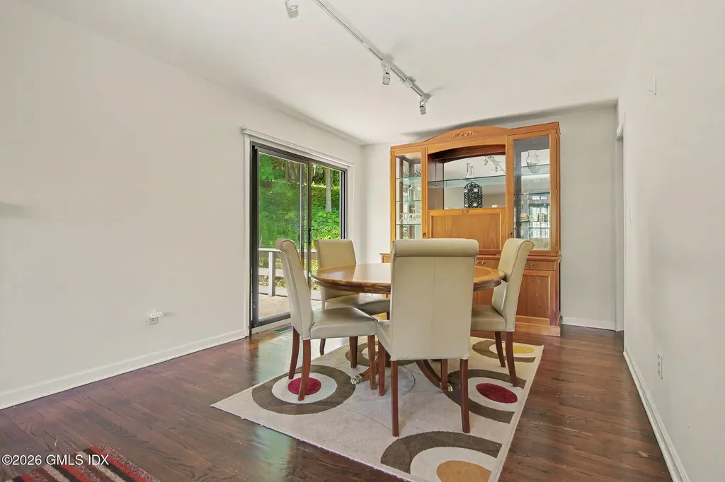 15A Hickory Drive Greenwich CT 06831