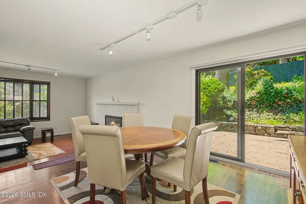 15A Hickory Drive Greenwich CT 06831