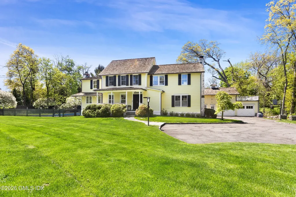 96 Indian Head Road Riverside CT 06878