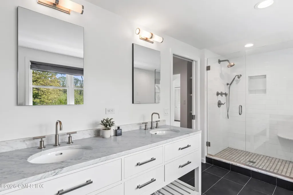 74 Long Meadow Road Riverside CT 06878