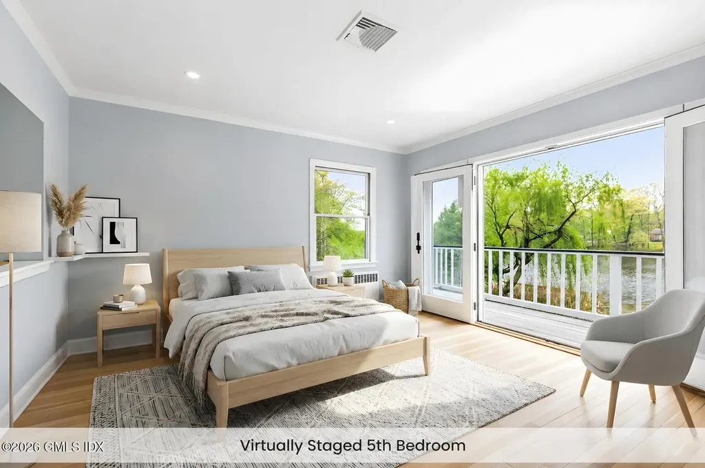 74 Long Meadow Road Riverside CT 06878