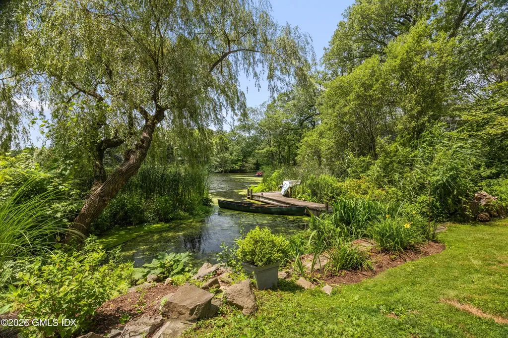 74 Long Meadow Road Riverside CT 06878
