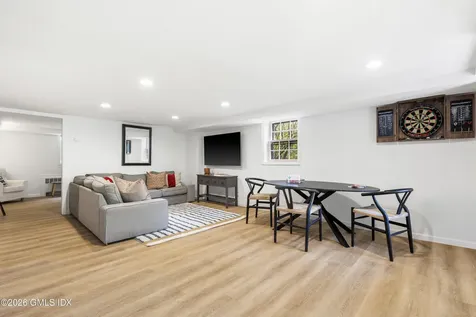 74 Long Meadow Road Riverside CT 06878