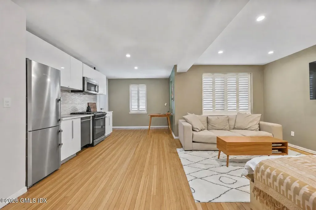 52 Lafayette Place Greenwich CT 06830