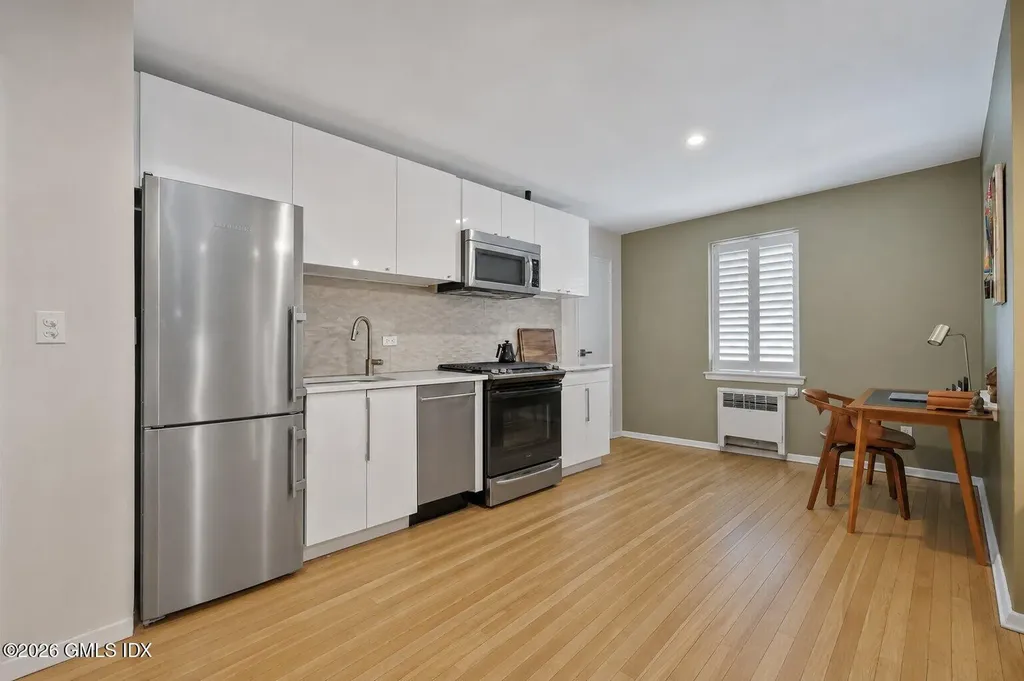 52 Lafayette Place Greenwich CT 06830