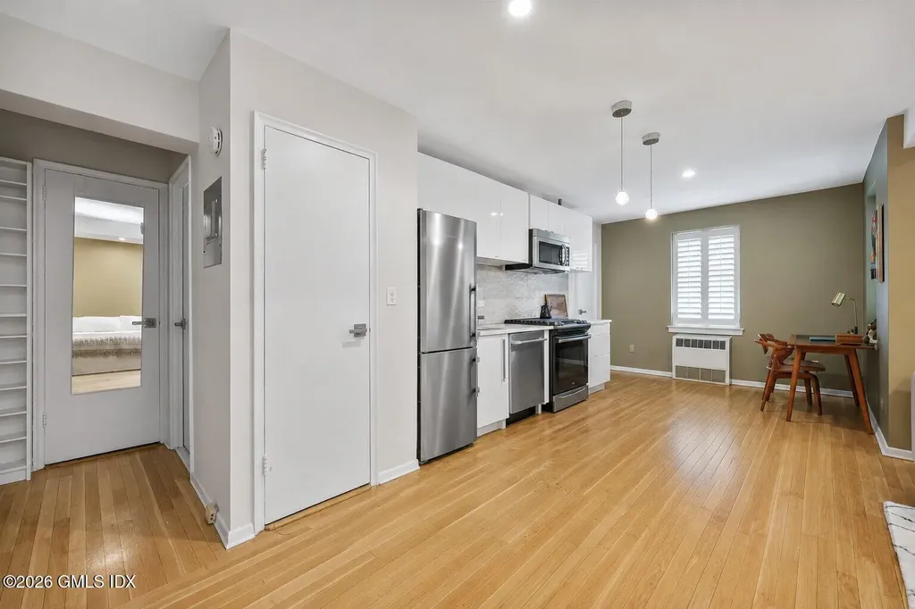 52 Lafayette Place Greenwich CT 06830