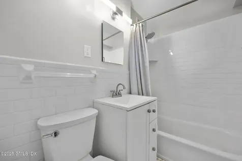 52 Lafayette Place Greenwich CT 06830