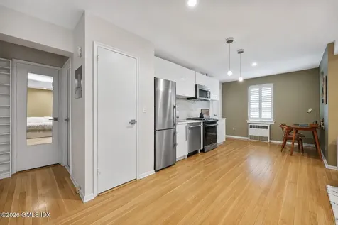 52 Lafayette Place Greenwich CT 06830