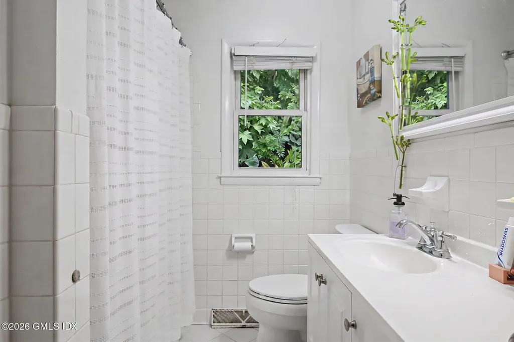 37 Pemberwick Road Greenwich CT 06831