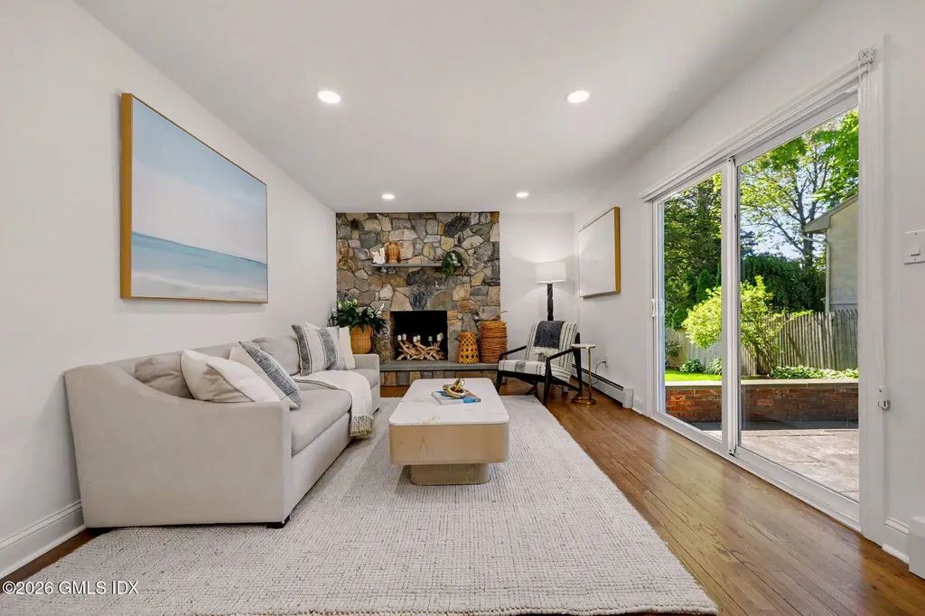 34 1/2 Orchard Street Cos Cob CT 06807