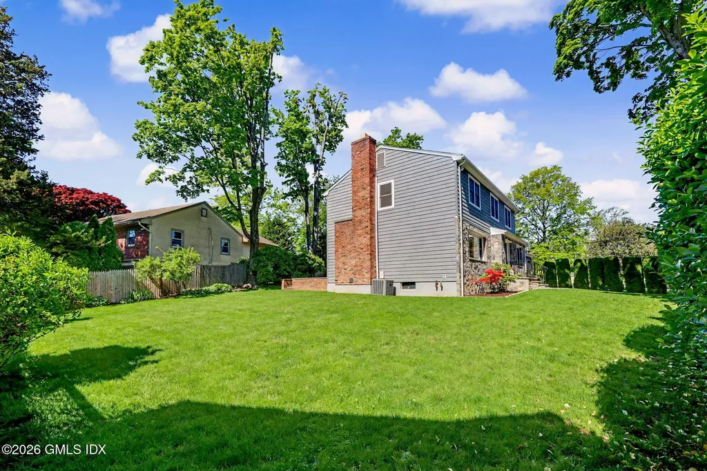 34 1/2 Orchard Street Cos Cob CT 06807