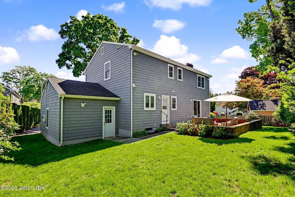 34 1/2 Orchard Street Cos Cob CT 06807