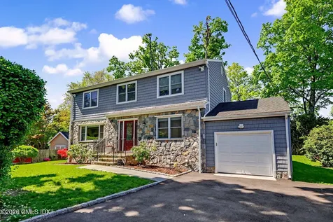 34 1/2 Orchard Street Cos Cob CT 06807
