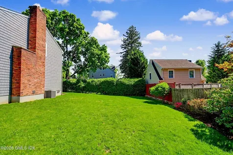 34 1/2 Orchard Street Cos Cob CT 06807