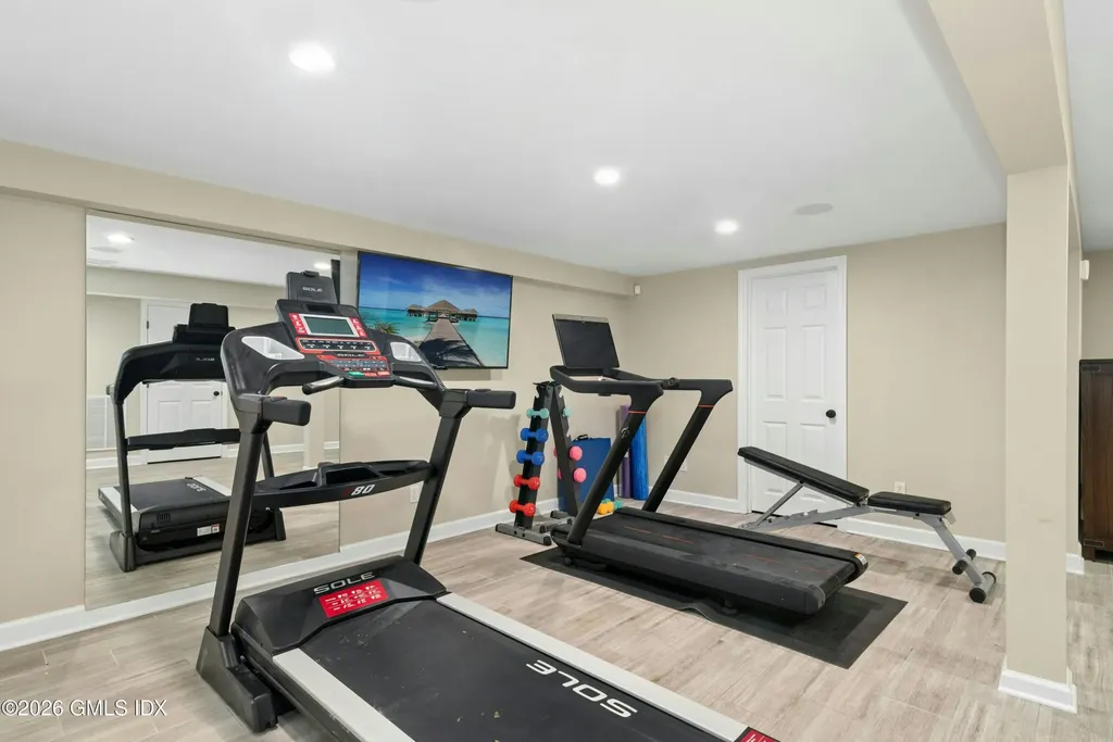 48 North Ridge Road Old Greenwich CT 06870