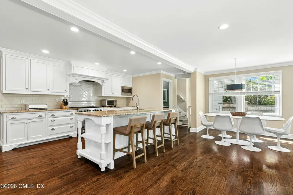 48 North Ridge Road Old Greenwich CT 06870