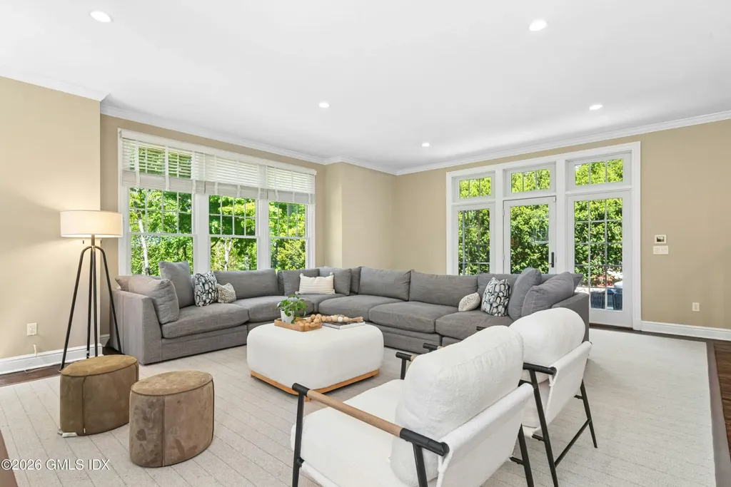 48 North Ridge Road Old Greenwich CT 06870