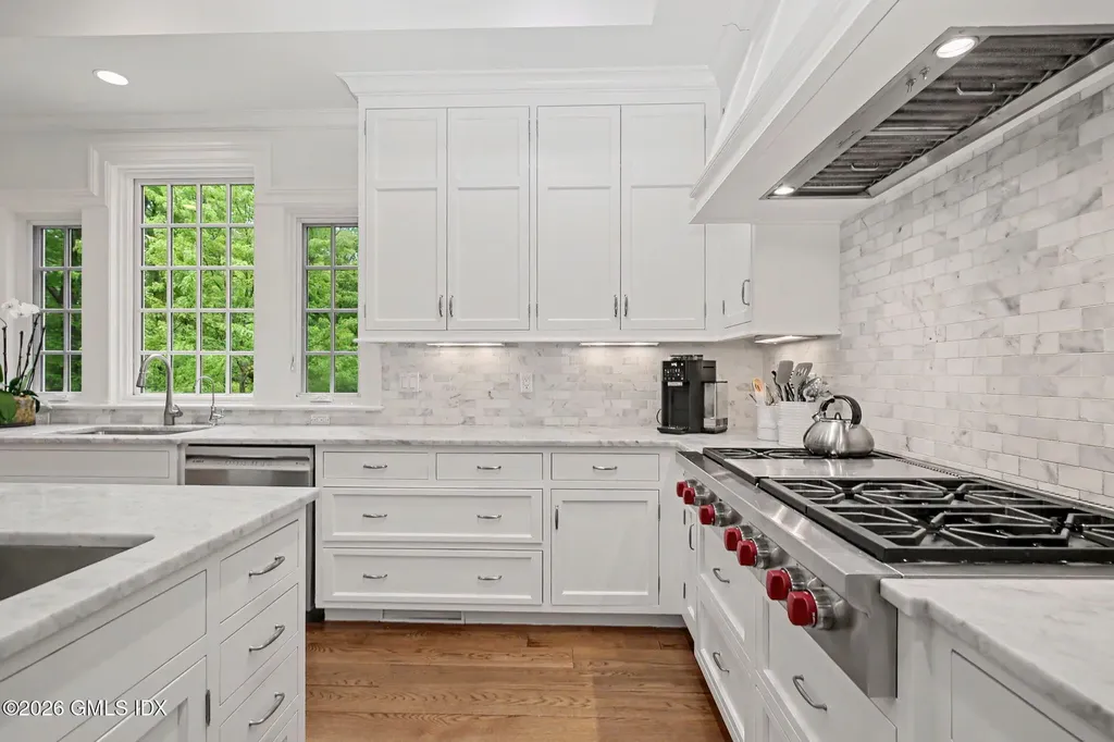 24 Stillman Lane Greenwich CT 06831