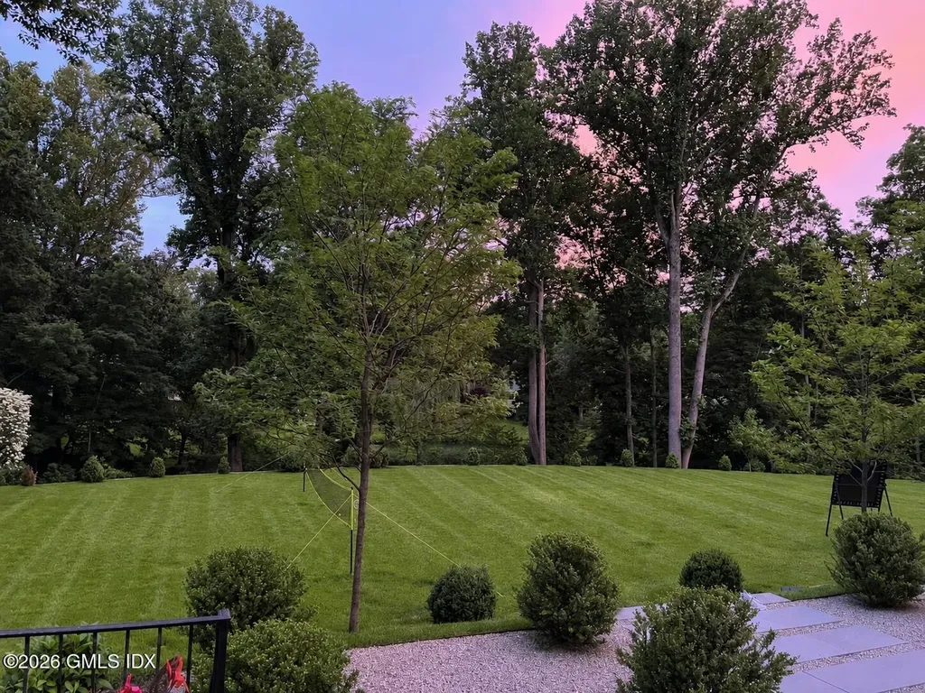 24 Stillman Lane Greenwich CT 06831