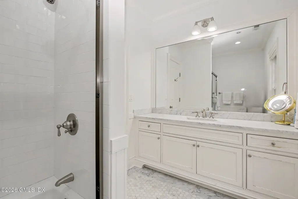 24 Stillman Lane Greenwich CT 06831