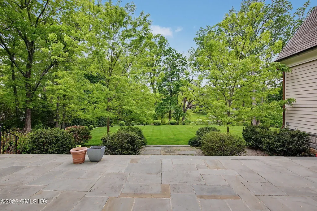 24 Stillman Lane Greenwich CT 06831