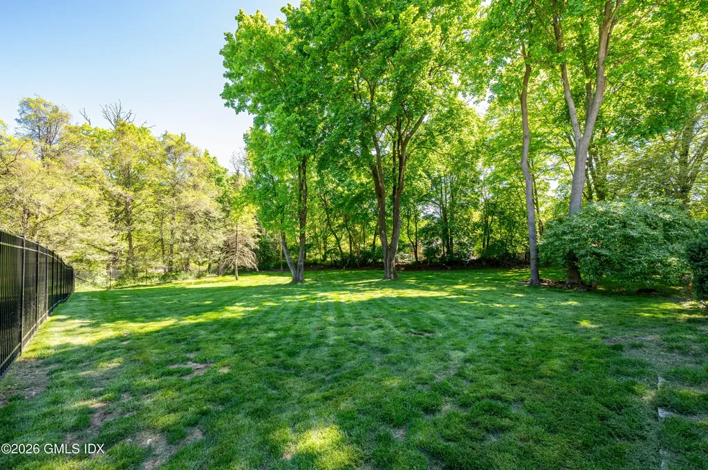 469 Taconic Road Greenwich CT 06831