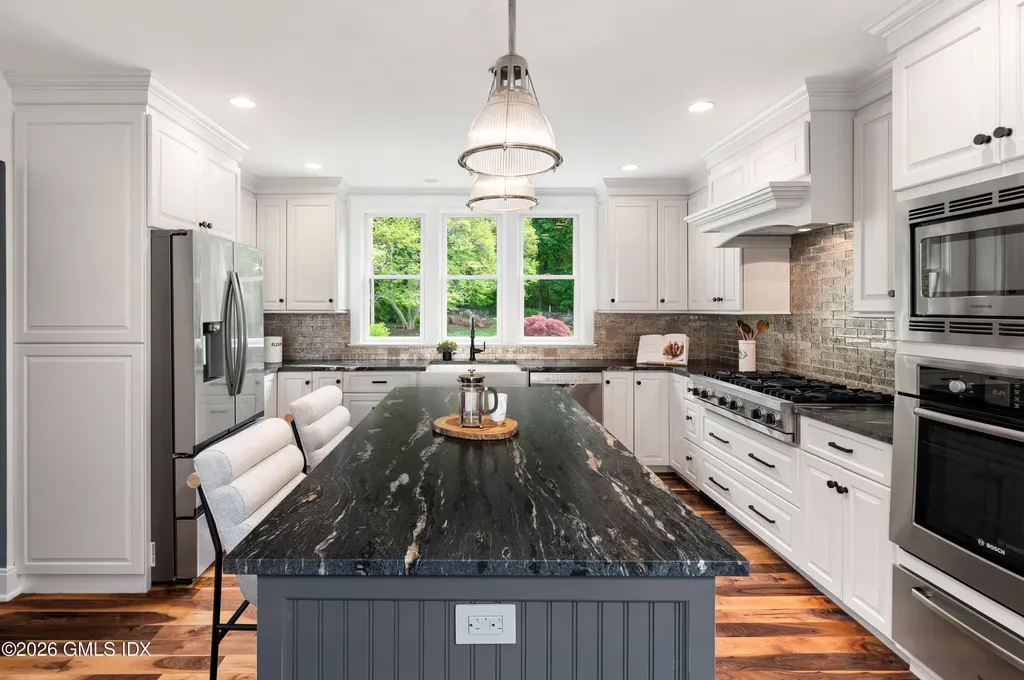 469 Taconic Road Greenwich CT 06831