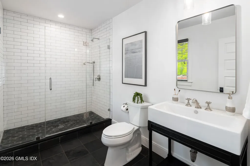 469 Taconic Road Greenwich CT 06831