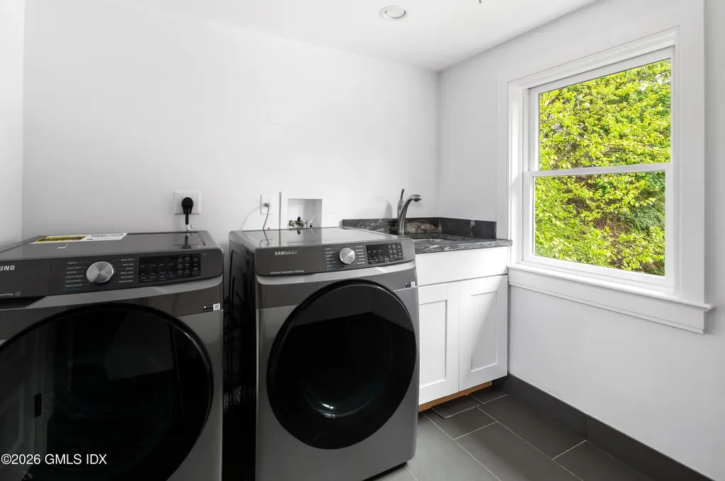 469 Taconic Road Greenwich CT 06831