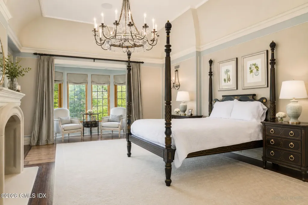 19 Khakum Drive Greenwich CT 06831