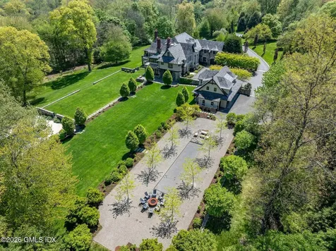 19 Khakum Drive Greenwich CT 06831