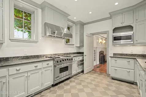 183 E Putnam Avenue Greenwich CT 06830