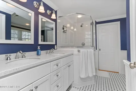 1 Ernel Drive Riverside CT 06878