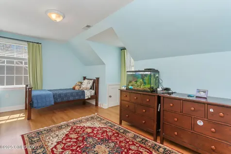 1 Ernel Drive Riverside CT 06878