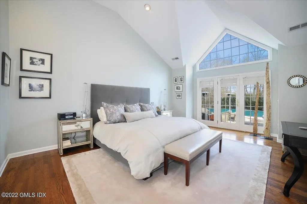15 Bowman Drive Greenwich CT 06831
