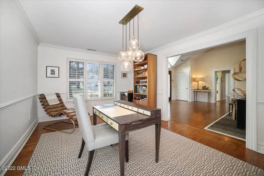 15 Bowman Drive Greenwich CT 06831