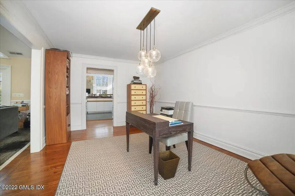 15 Bowman Drive Greenwich CT 06831