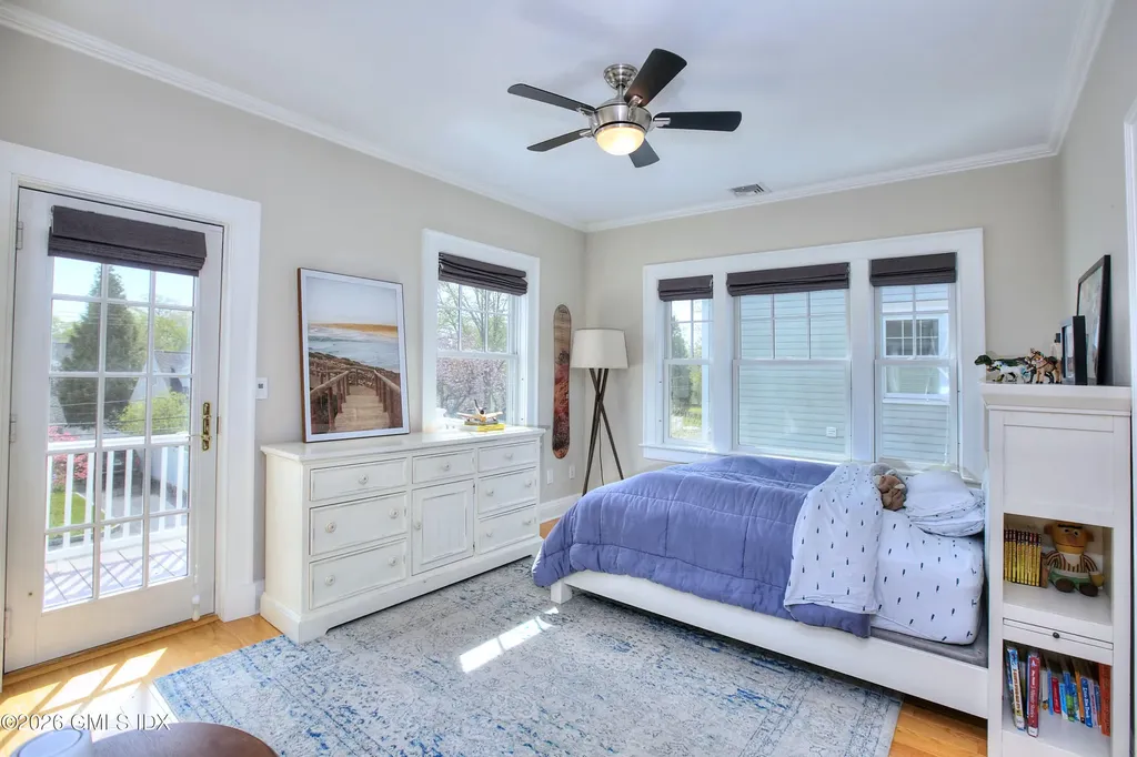 7 Heusted Drive Old Greenwich CT 06870