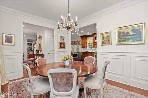 44 Riverside Lane Riverside CT 06878